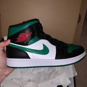Air Jordan 1 Mid